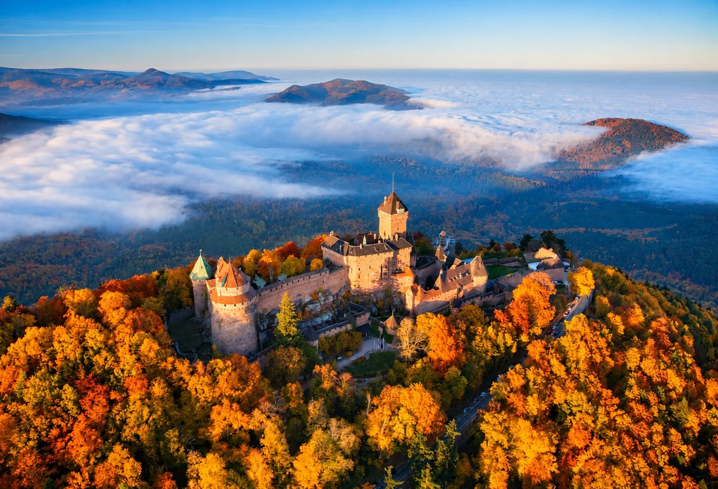 Haut-Koenigsbourg / jesenja panorama